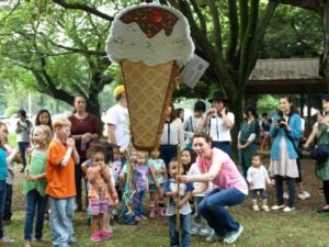 横田基地BBQイベント2016ピニャータ