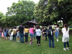 横田基地でBBQ2018　水風船投げ