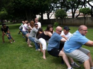 横田基地BBQParty2012 綱引き