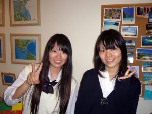 横田基地英会話生徒ゆり、るりこ